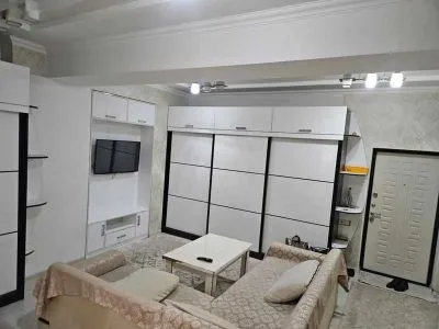 2-комн. квартира, 7 этаж, 86м², Сино 103 мкр