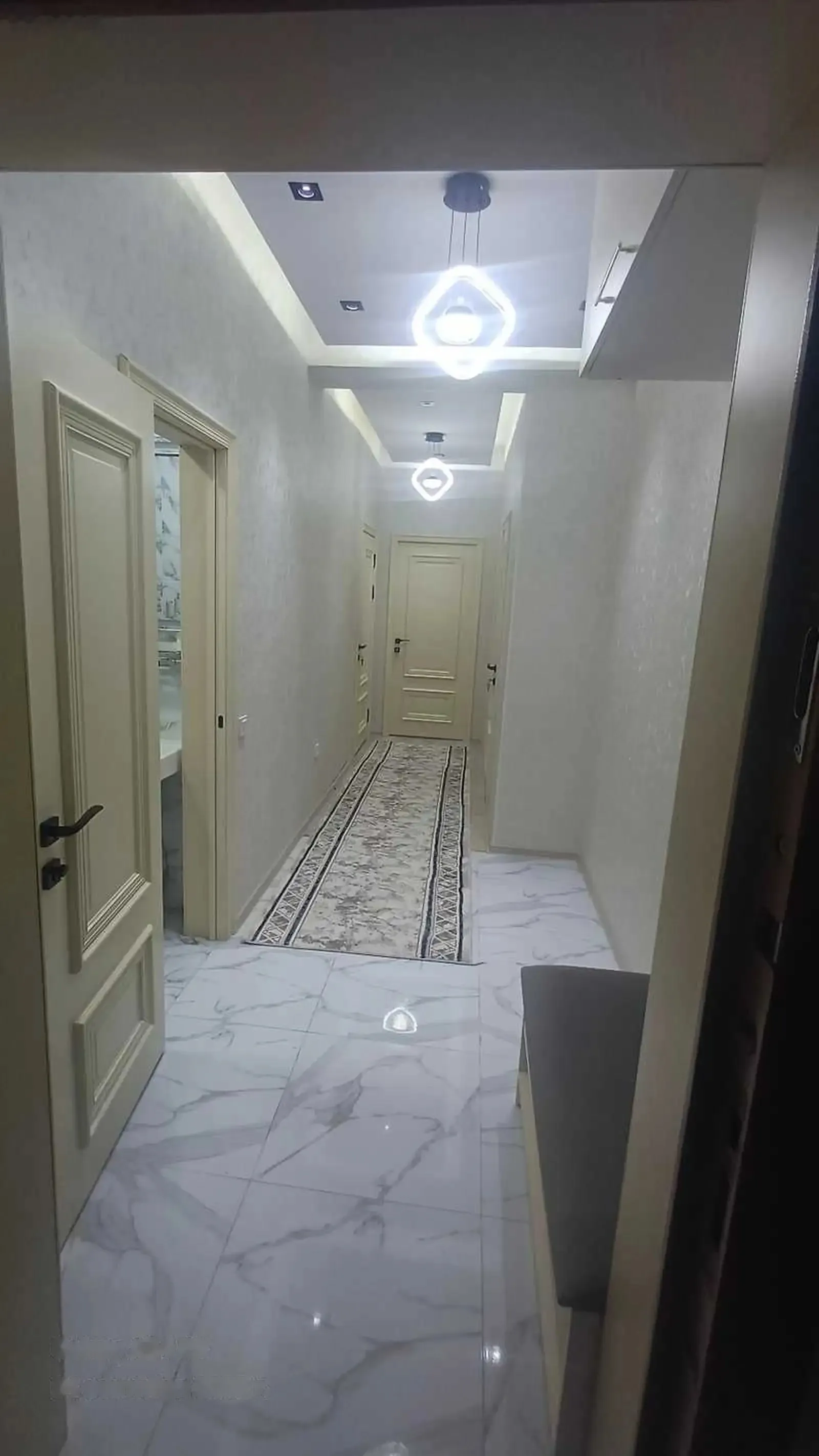 2-комн. квартира, 8 этаж, 62м², Хилтон