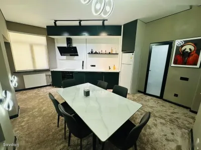 2-комн. квартира, 5 этаж, 62 м², сино