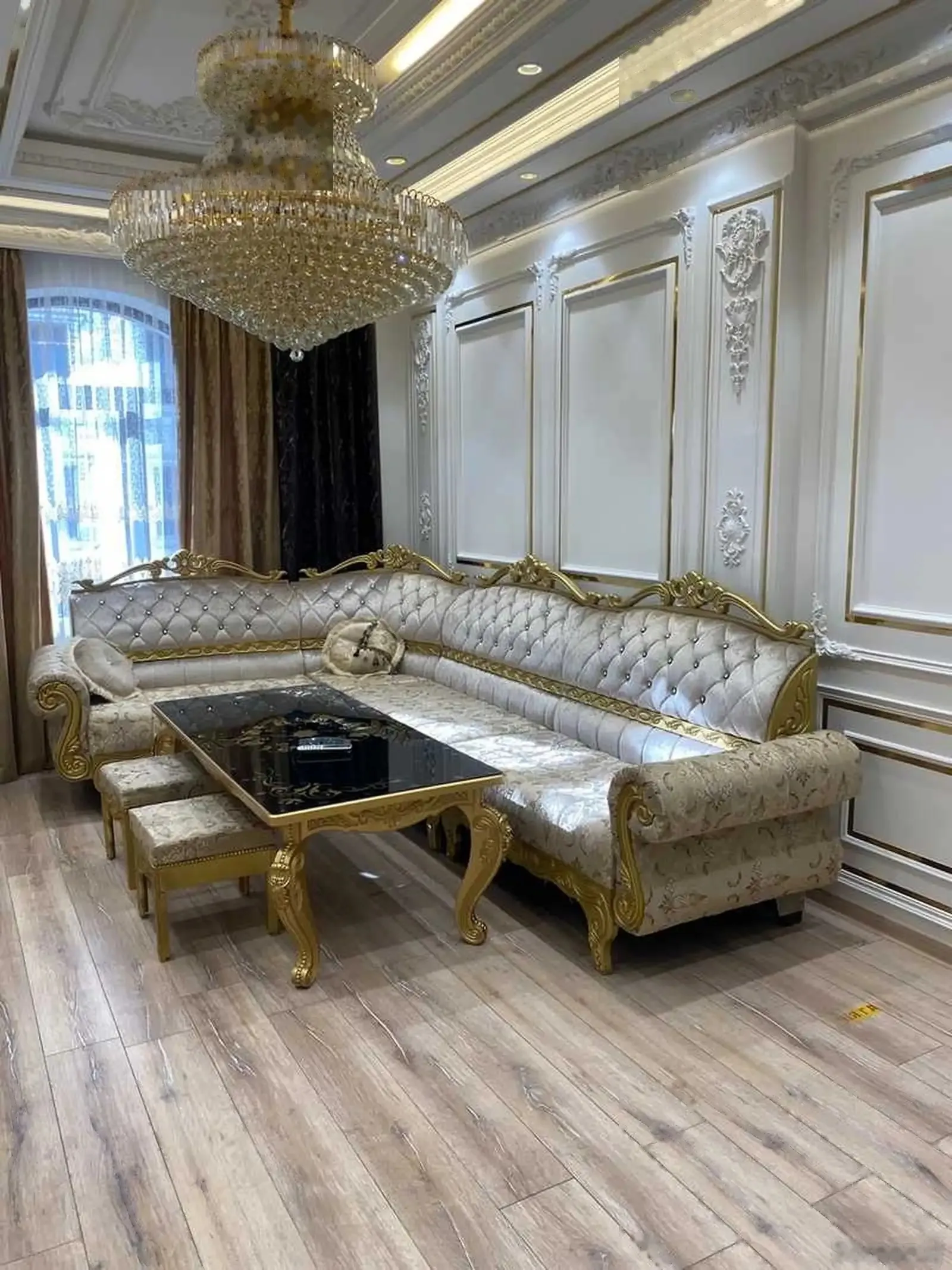 3-комн. квартира, 2 этаж, 97м², Доми Сафо