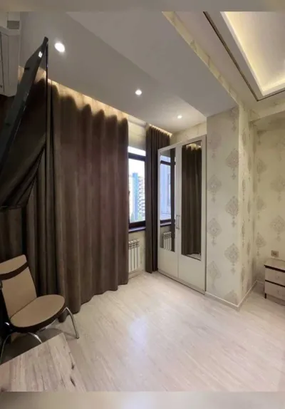 3-комн. квартира, 8 этаж, 120м², сомони