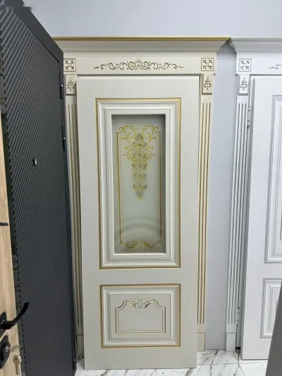 Дверь