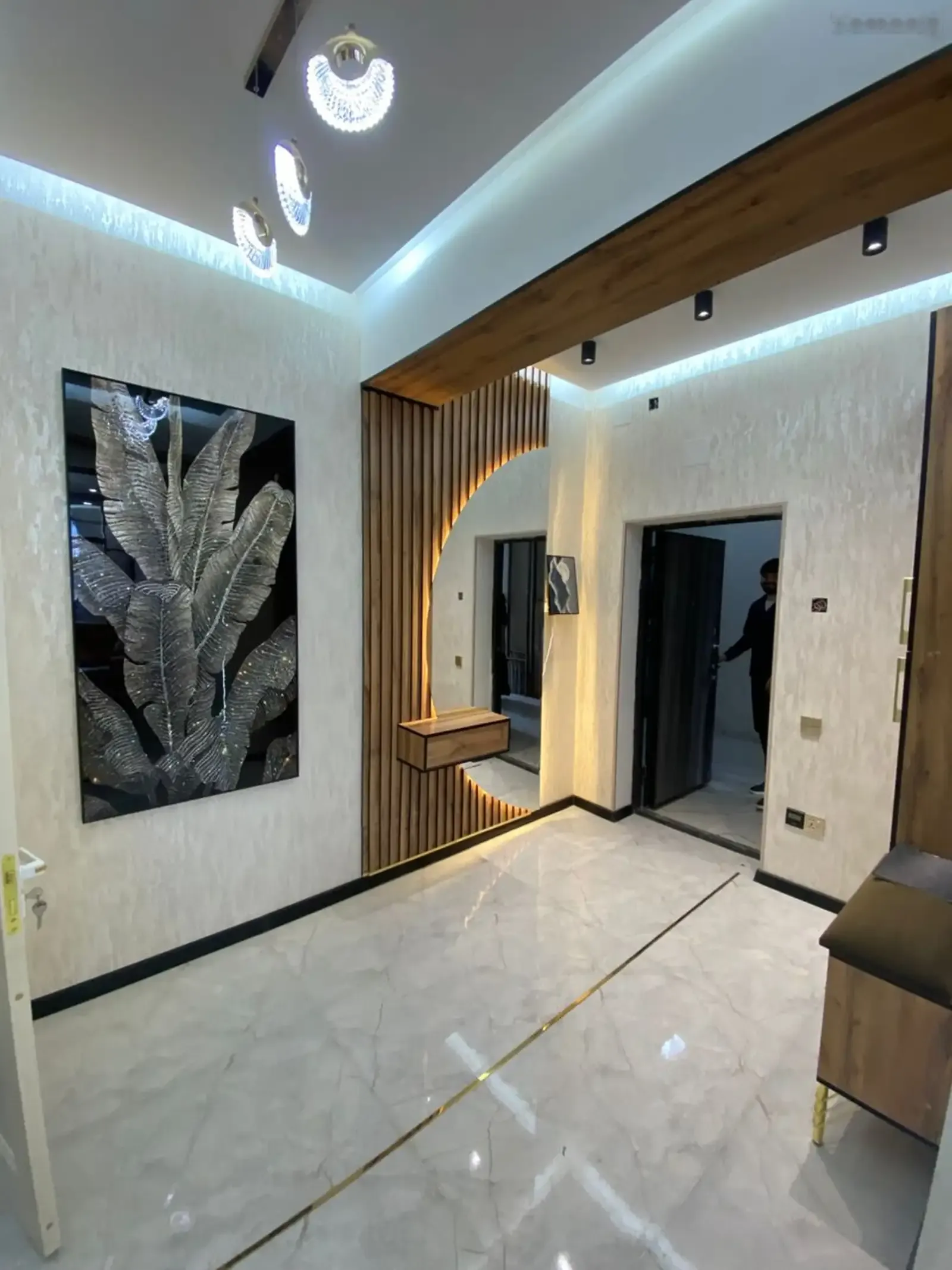 2-комн. квартира, 6 этаж, 93м², Аэропорт