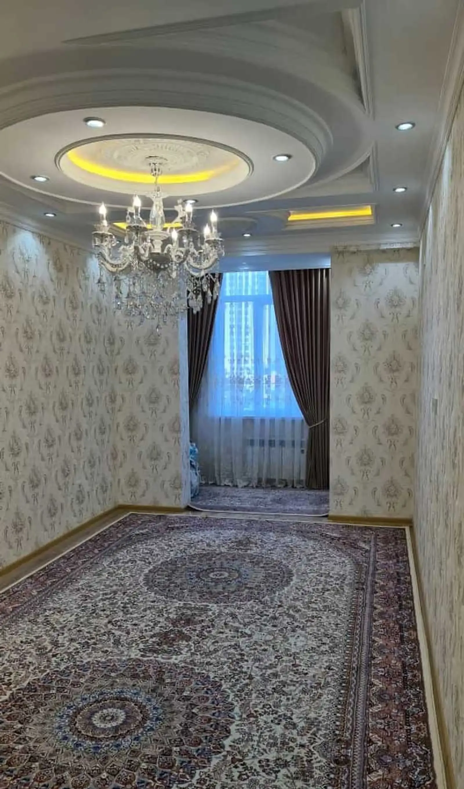 2-комн. квартира, 5 этаж, 84м², Маладёжний театр доми Ёвар