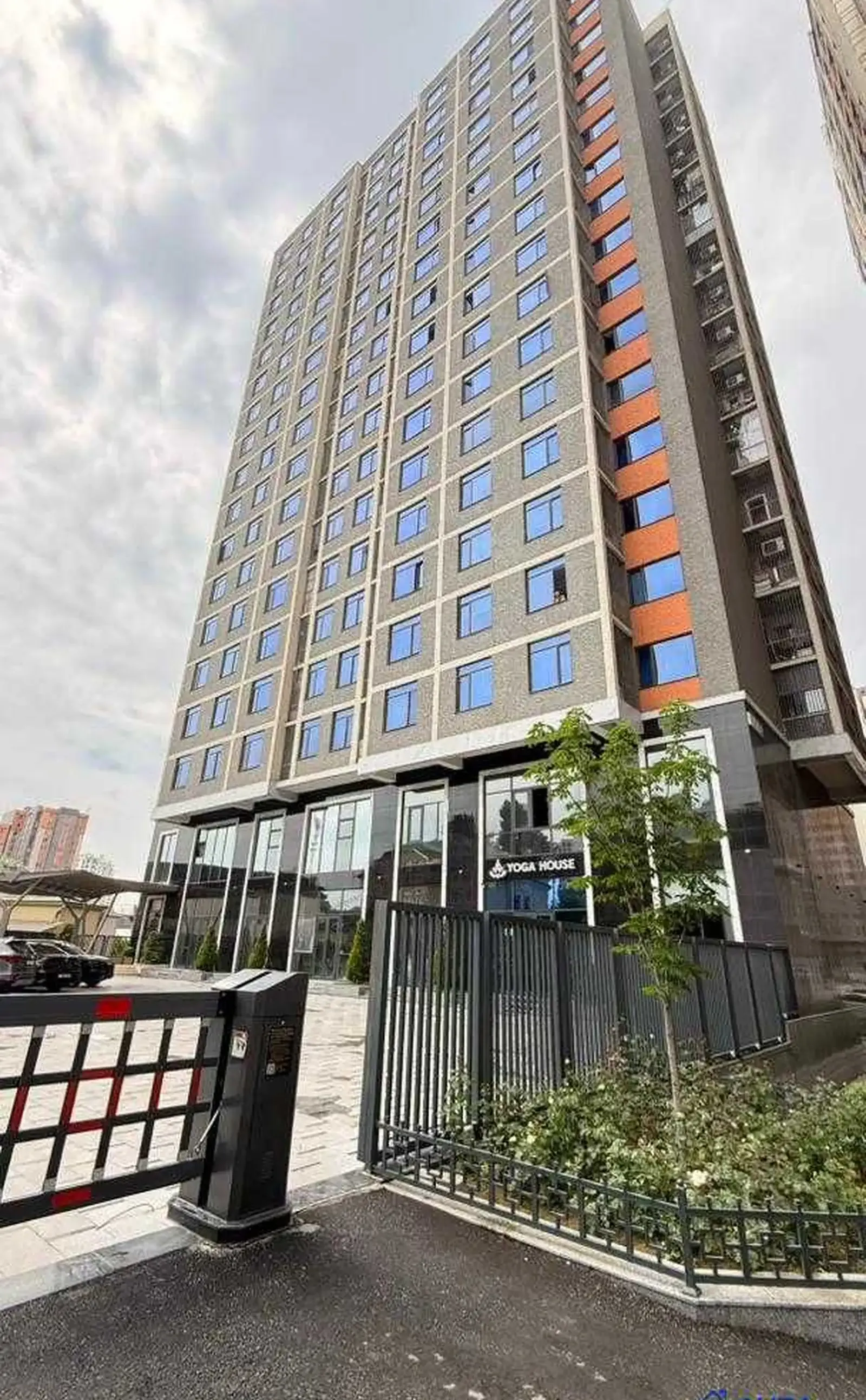 2-комн. квартира, 15 этаж, 61 м², Исмоили Сомони