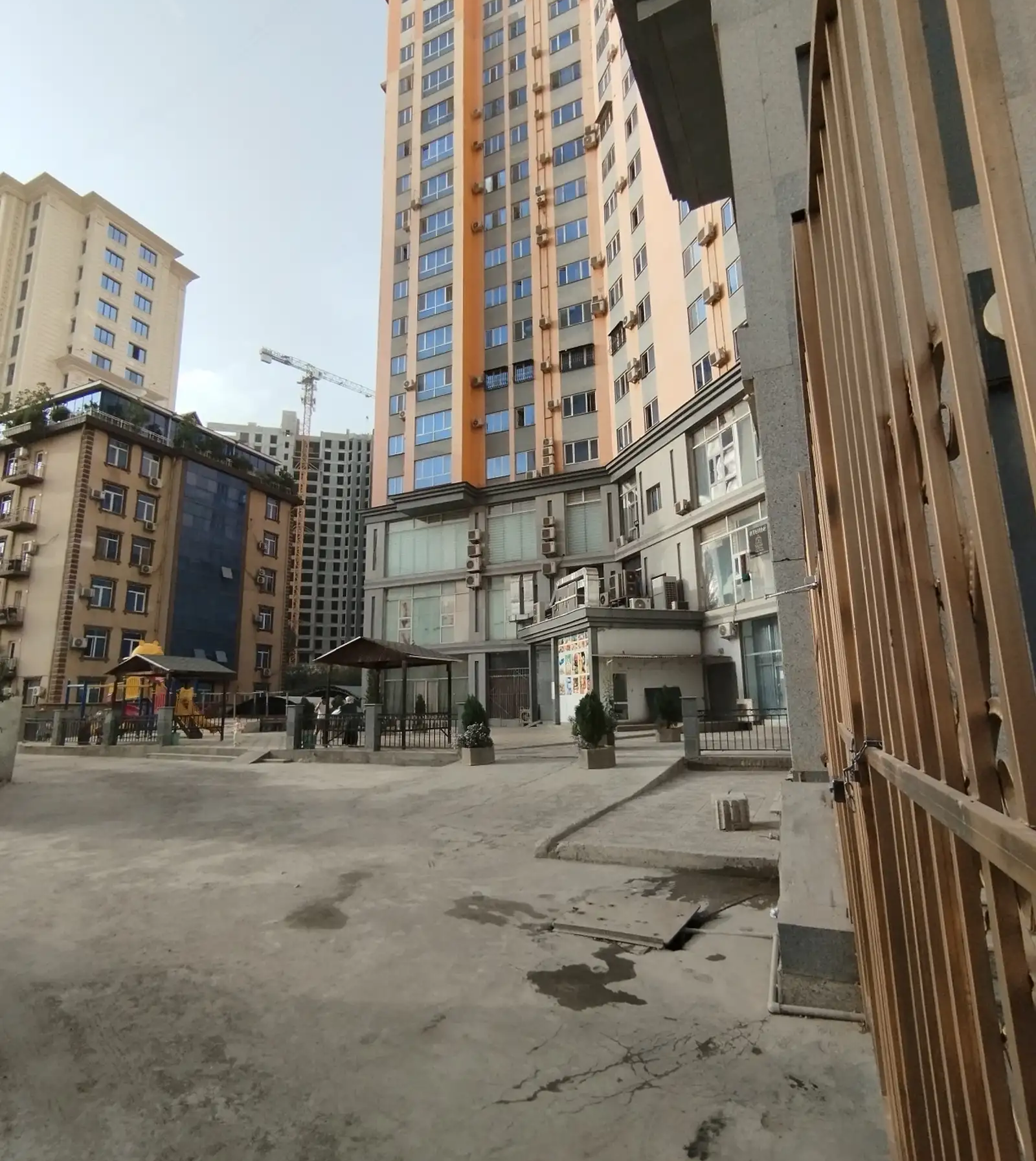 1-комн. квартира, 10 этаж, 60 м², Сомони, Роддом 1,  Дом Симург