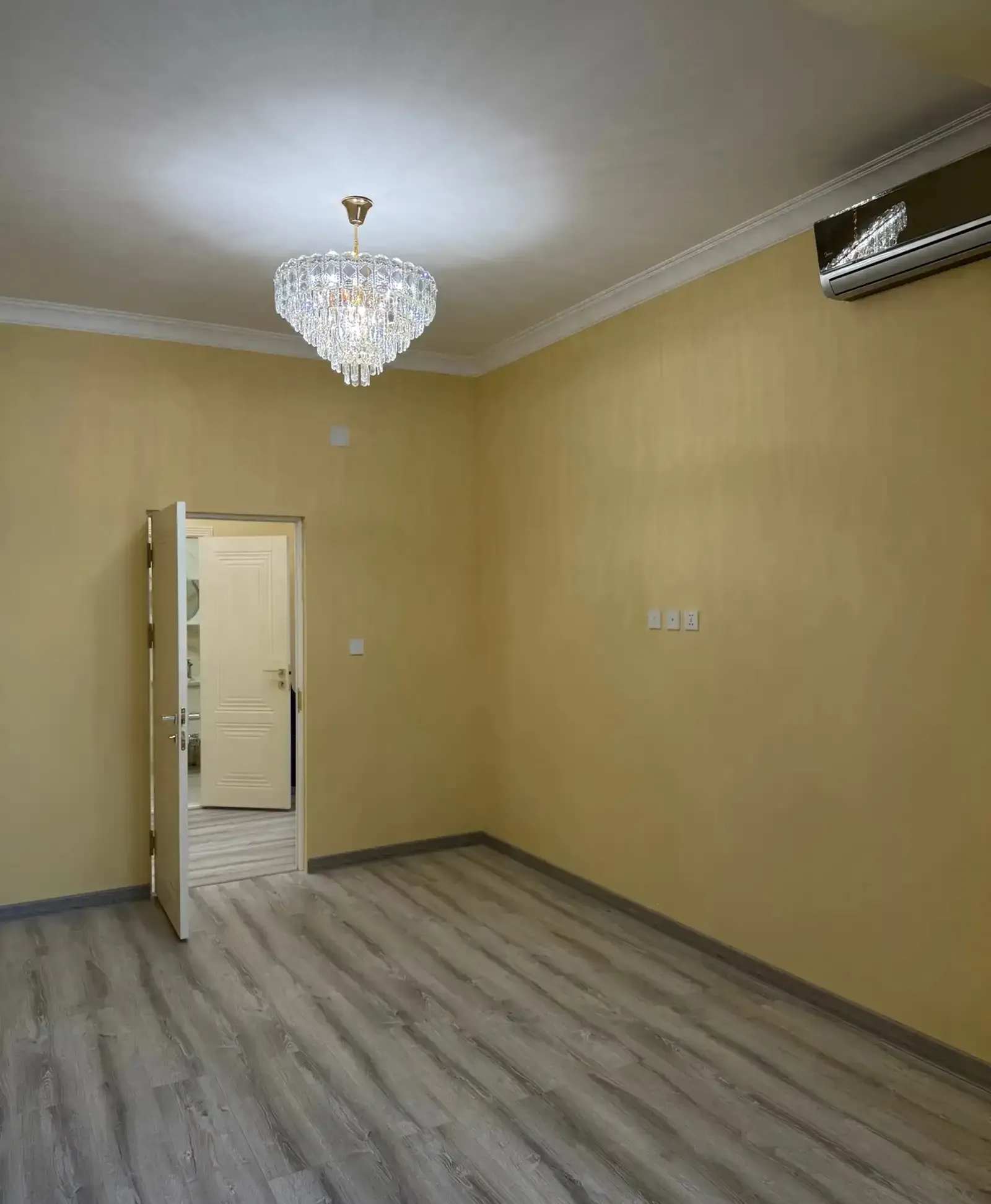 3-комн. квартира, 6 этаж, 100м², ВАЗОРАТИ НАҚЛИЁТ