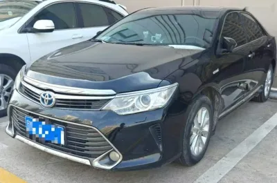 Toyota Camry 2015