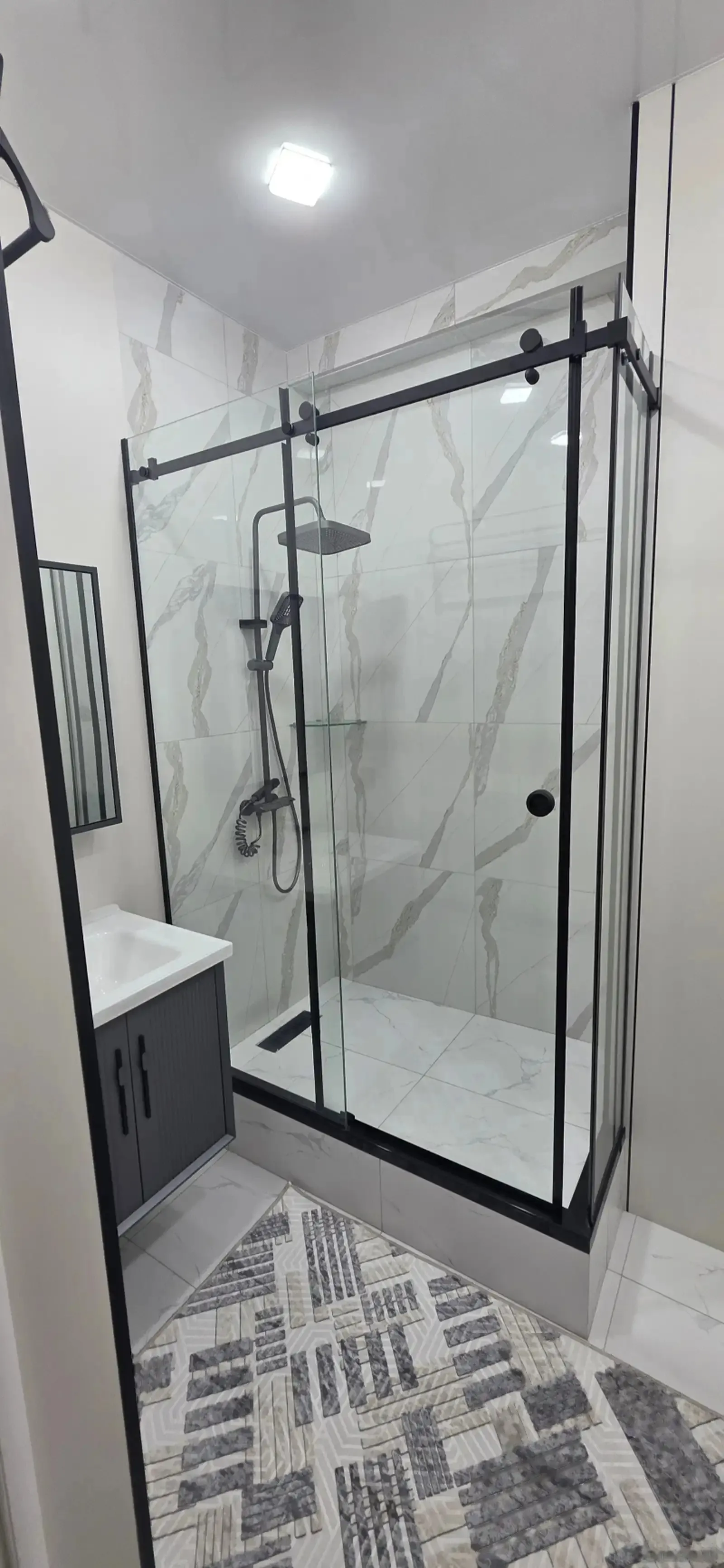 2-комн. квартира, 11 этаж, 70м², Сомони