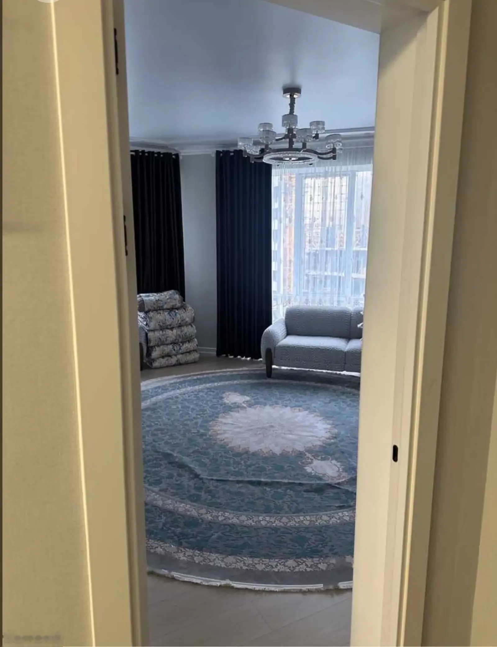 3-комн. квартира, 10 этаж, 120м², Овир