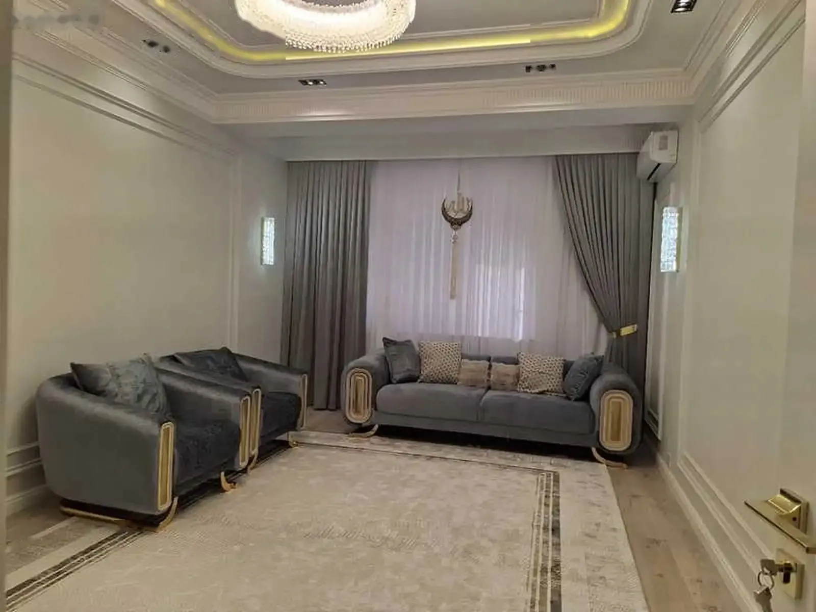 2-комн. квартира, 5 этаж, 75м², Овир