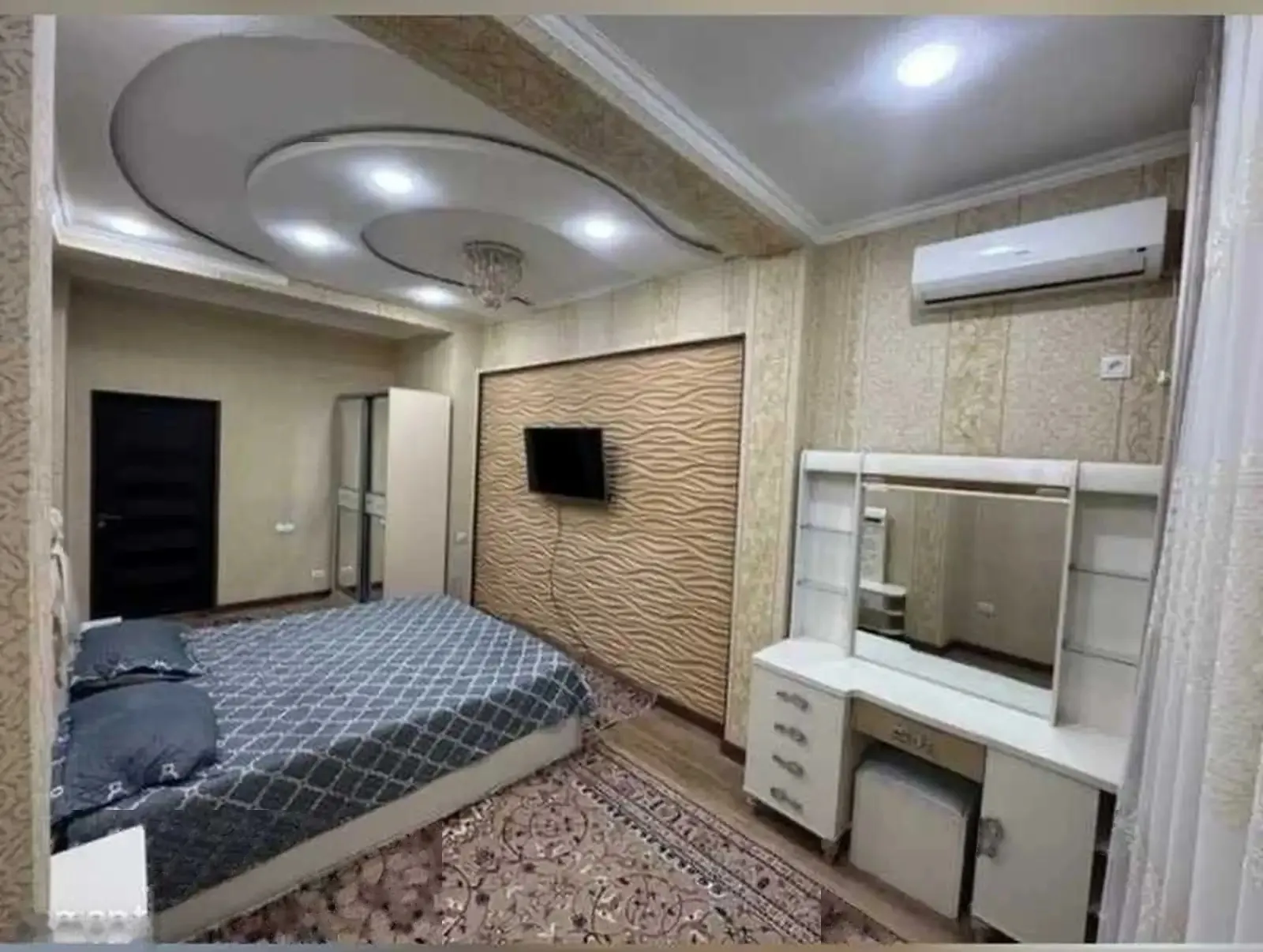 2-к квартира, 10 этаж, 60 м², Голубой Экран