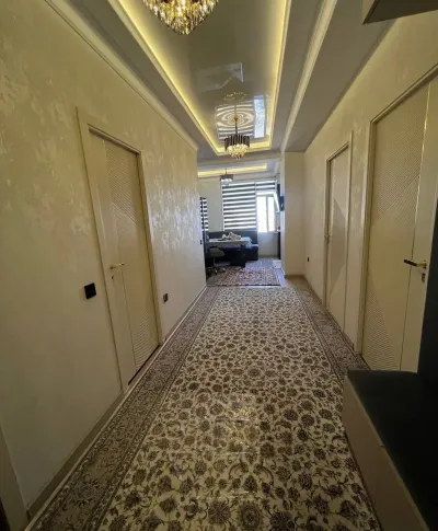 2-комн. квартира, 11 этаж, 77 м²,  65 мкр