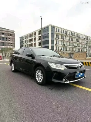 Toyota Camry, 2016