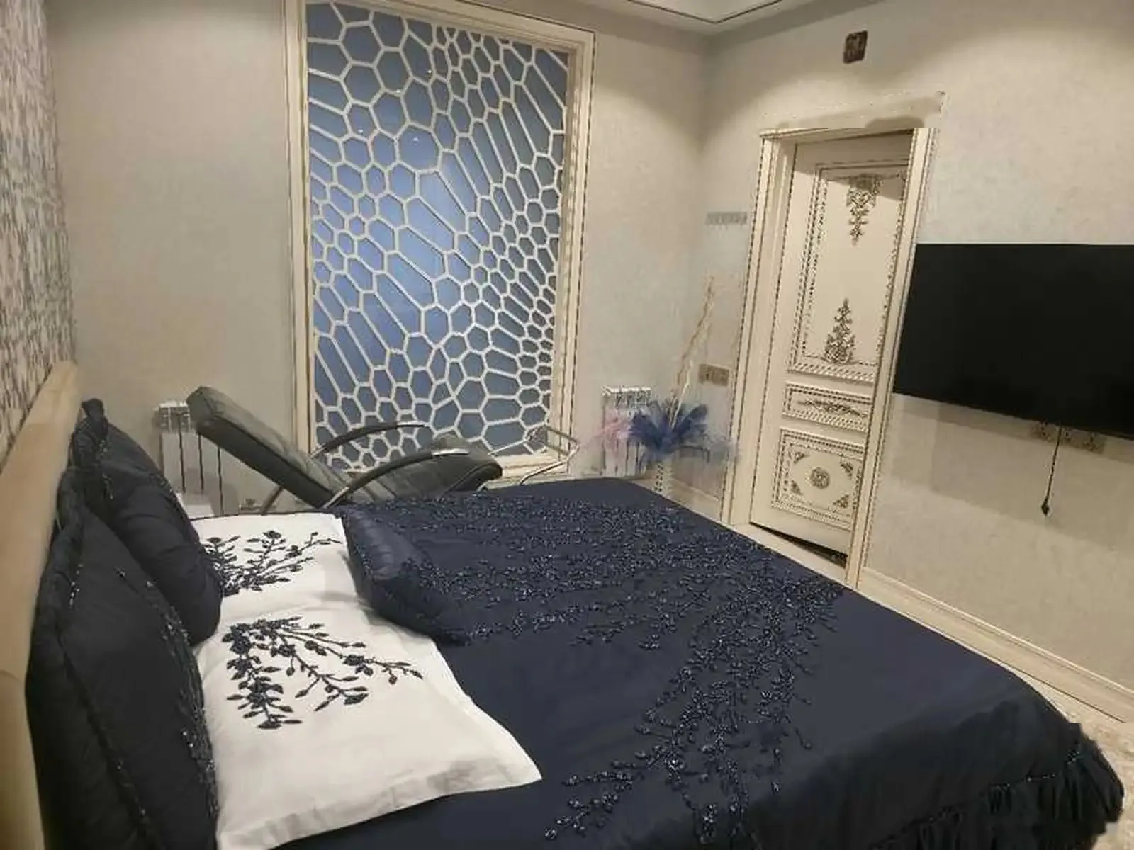 4-комн. квартира, 10 этаж, 150м², пеши Парламент