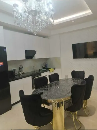 2-комн. квартира, 13 этаж, 64м², Исмоили Сомони