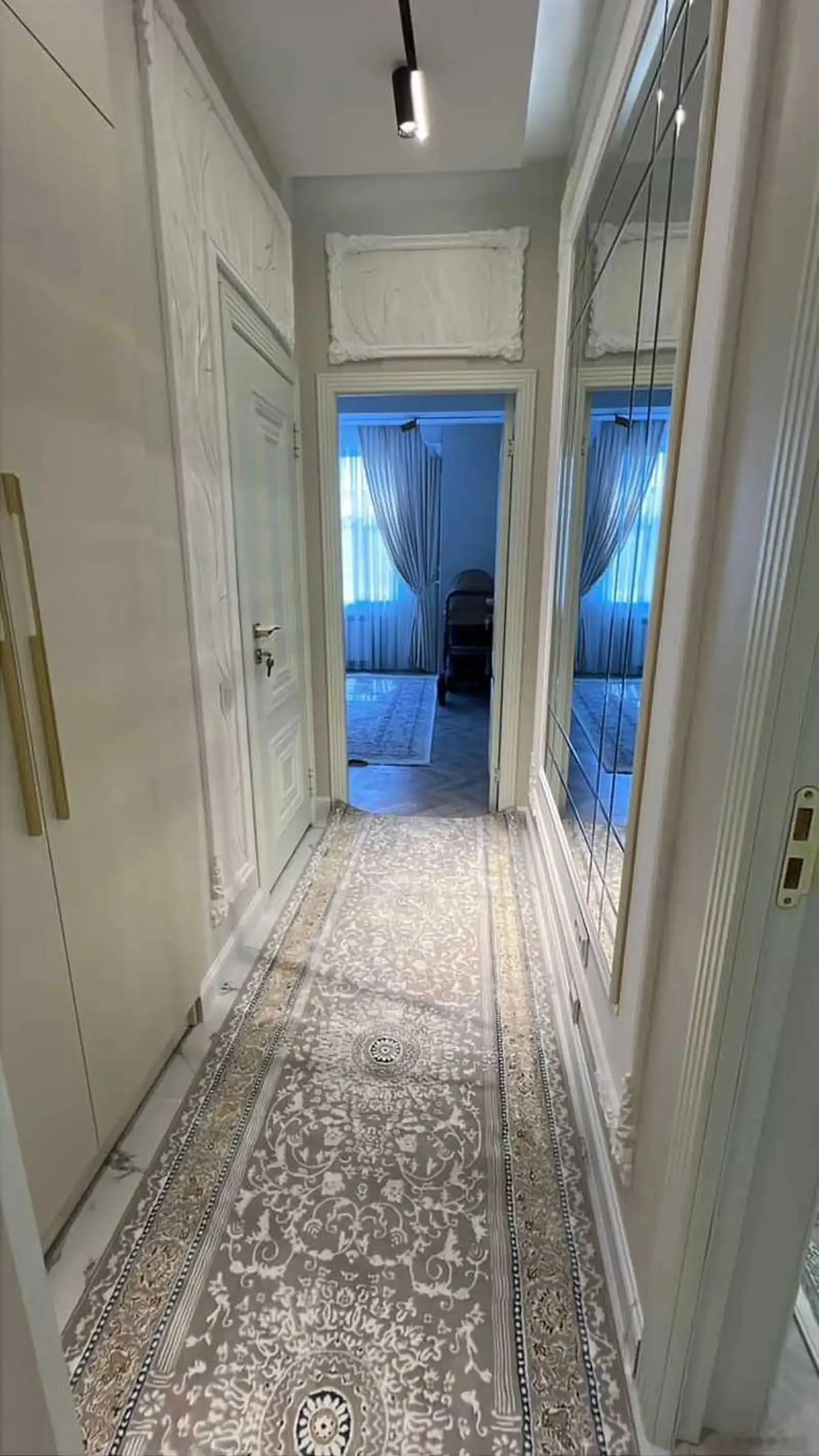 2-комн. квартира, 3 этаж, 52м², 46мкр битонка