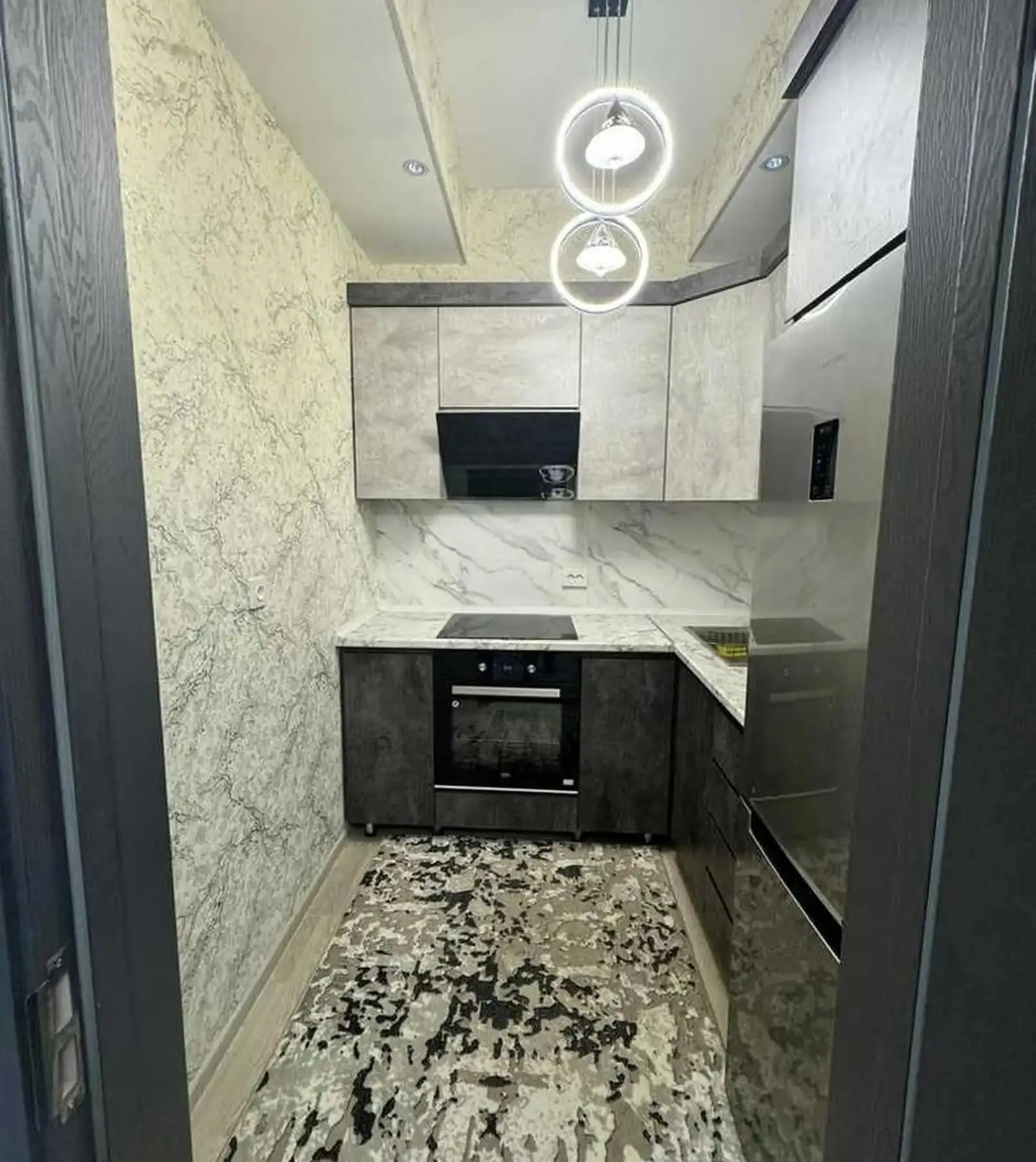 2-комн. квартира, 13 этаж, 60м², Шохмансур