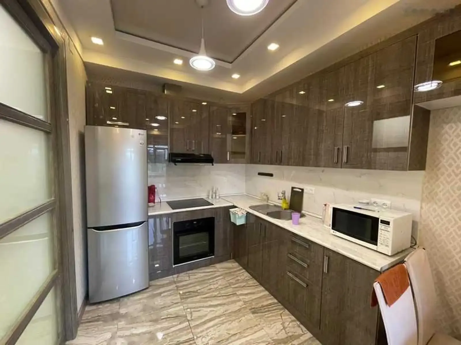 2-комн. квартира, 4 этаж, 70м², Шохмансур