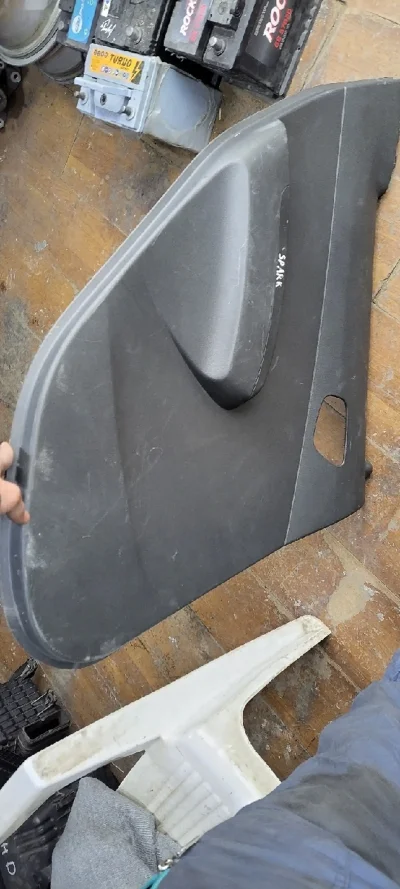 Обшивка двери Chevrolet Spark