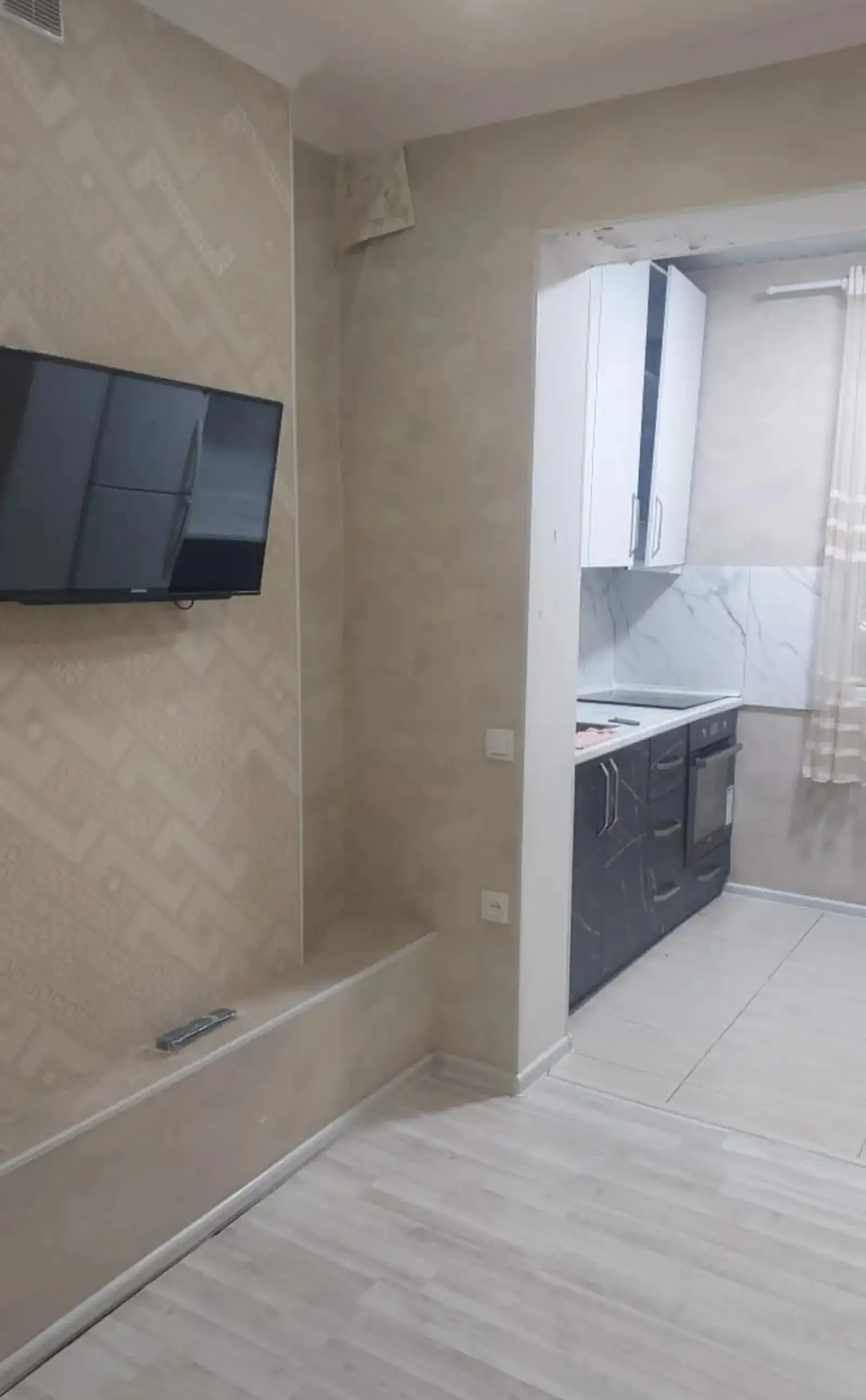 2-комн. квартира, 4 этаж, 70м², Молодёжный театр