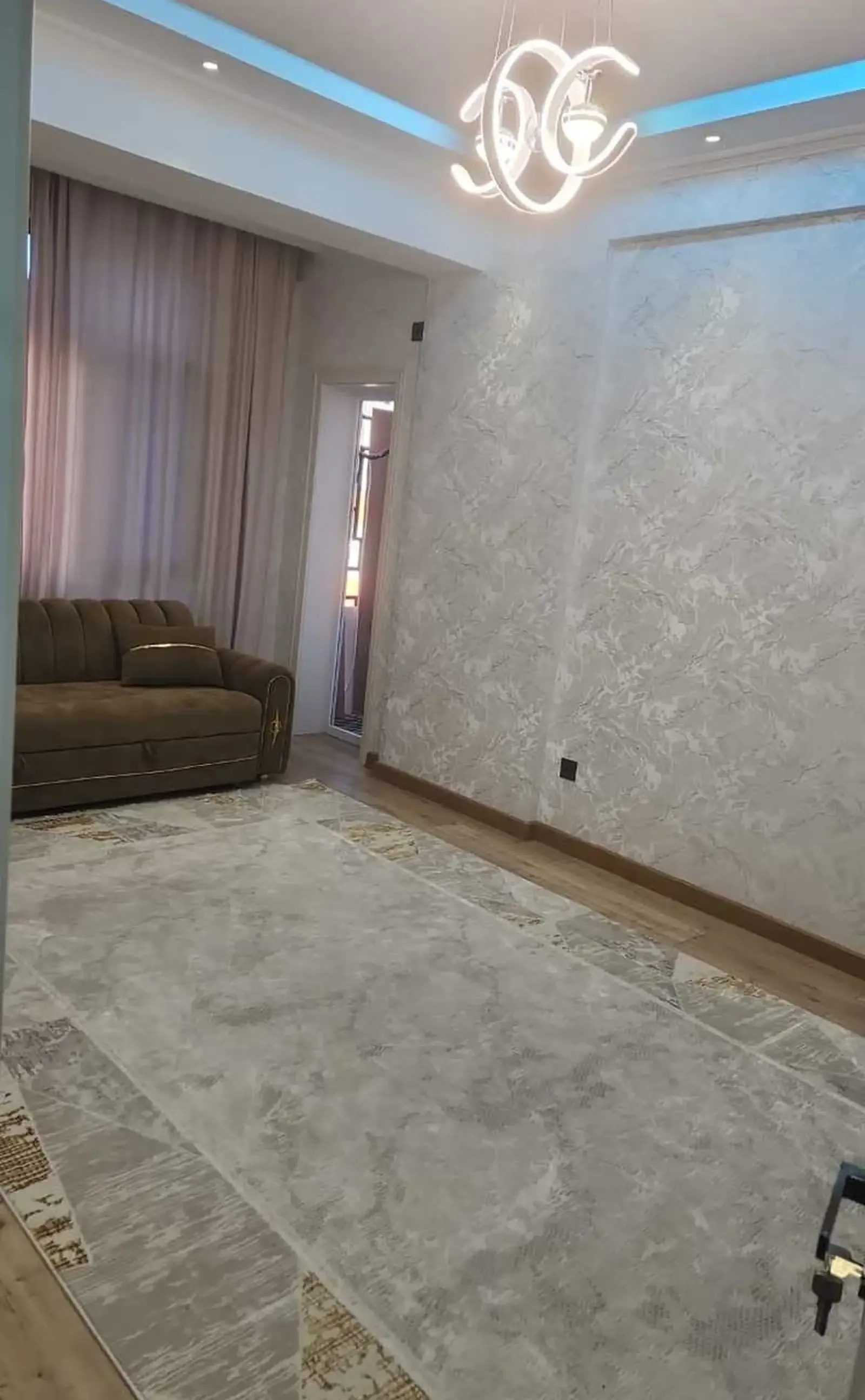 2-комн. квартира, 5 этаж, 48м², 33мкр
