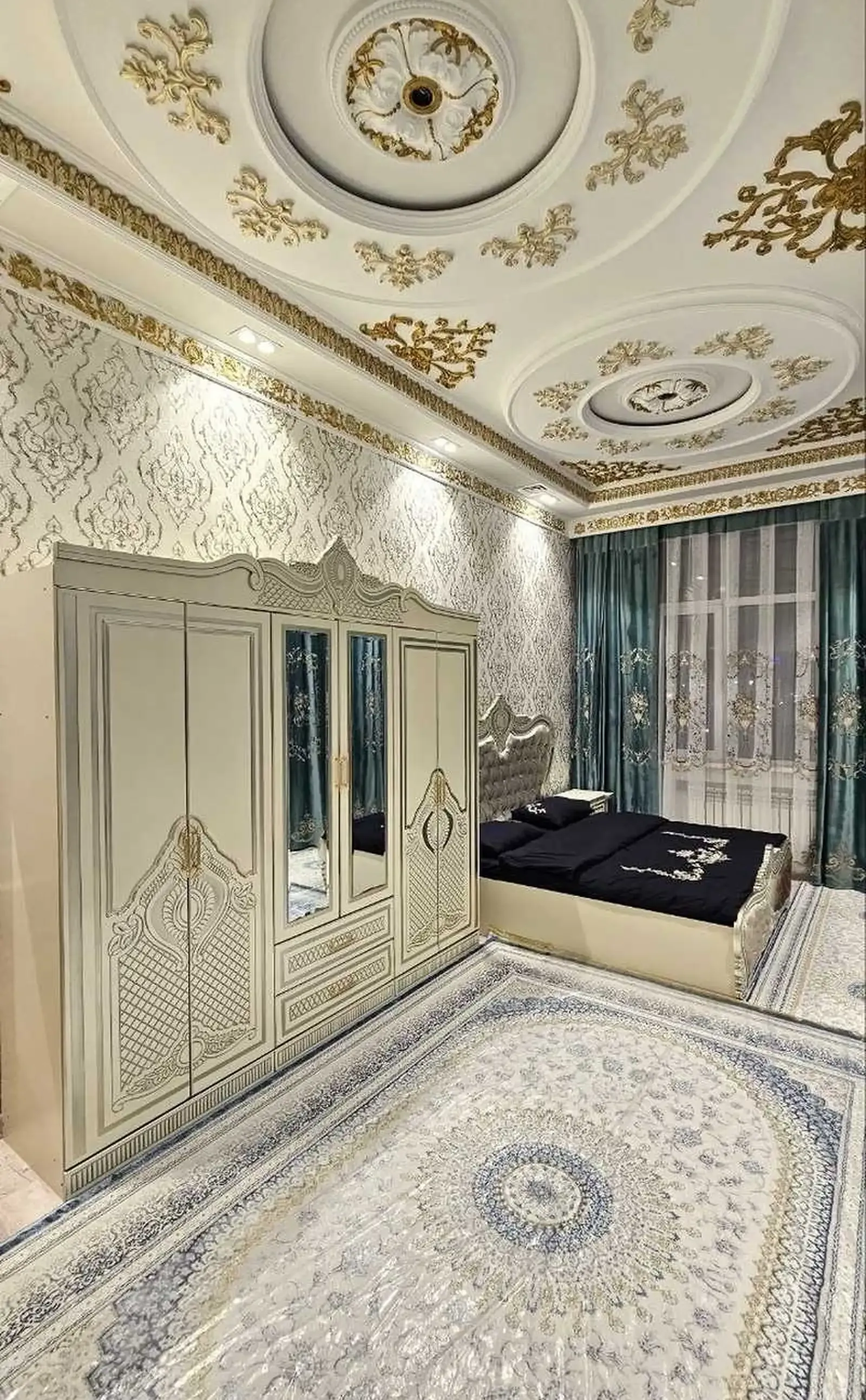 3-комн. квартира, 11 этаж, 160м², Пединститут, назди ресторани «Хуросон»