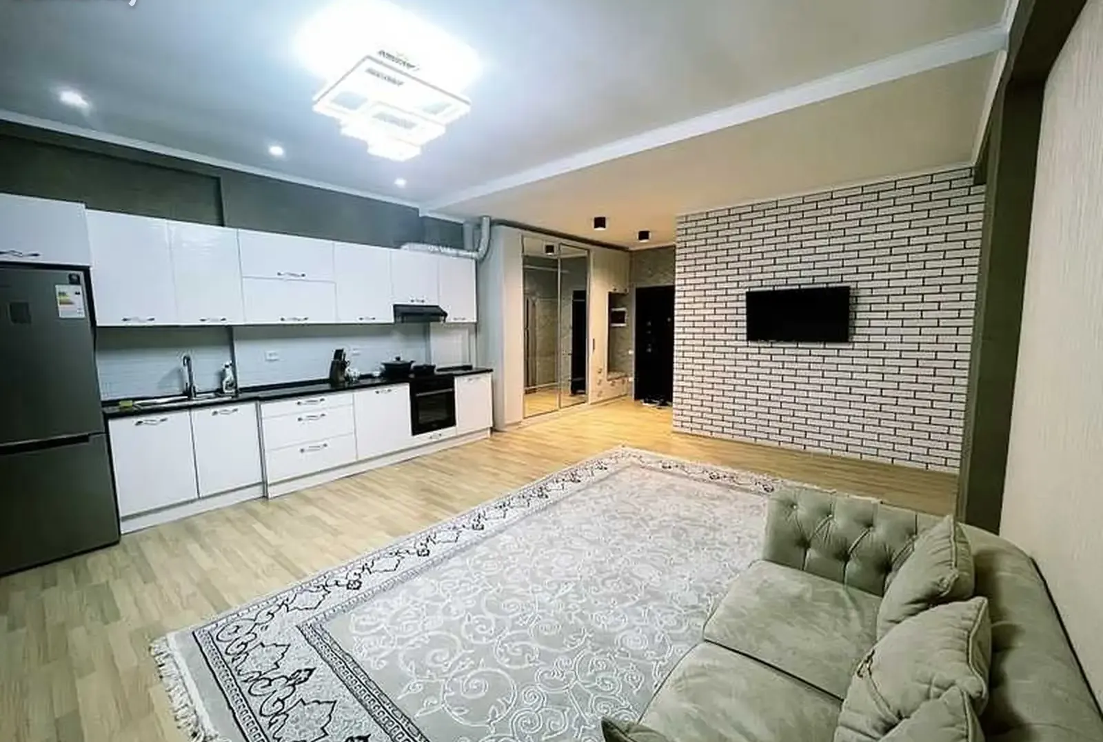 1-комн. квартира, 8 этаж, 62 м², Повороти Аэропорт