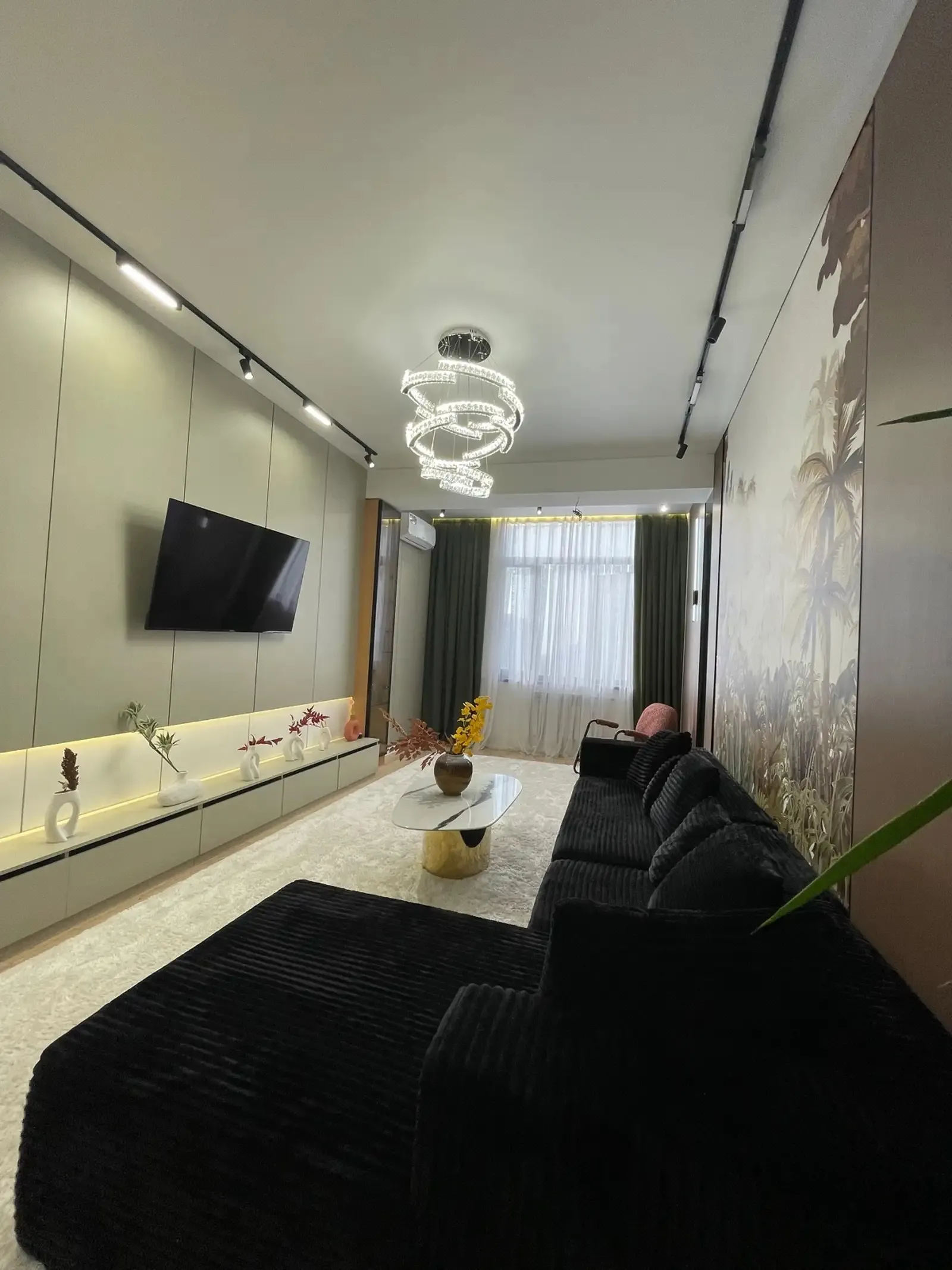 3-комн. квартира, 8 этаж, 110м², Сомони
