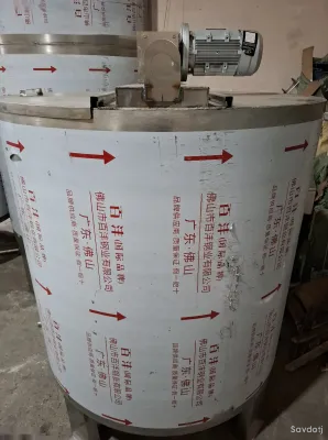 Бочка из нержавеющей стали 1000л. Мешалка.