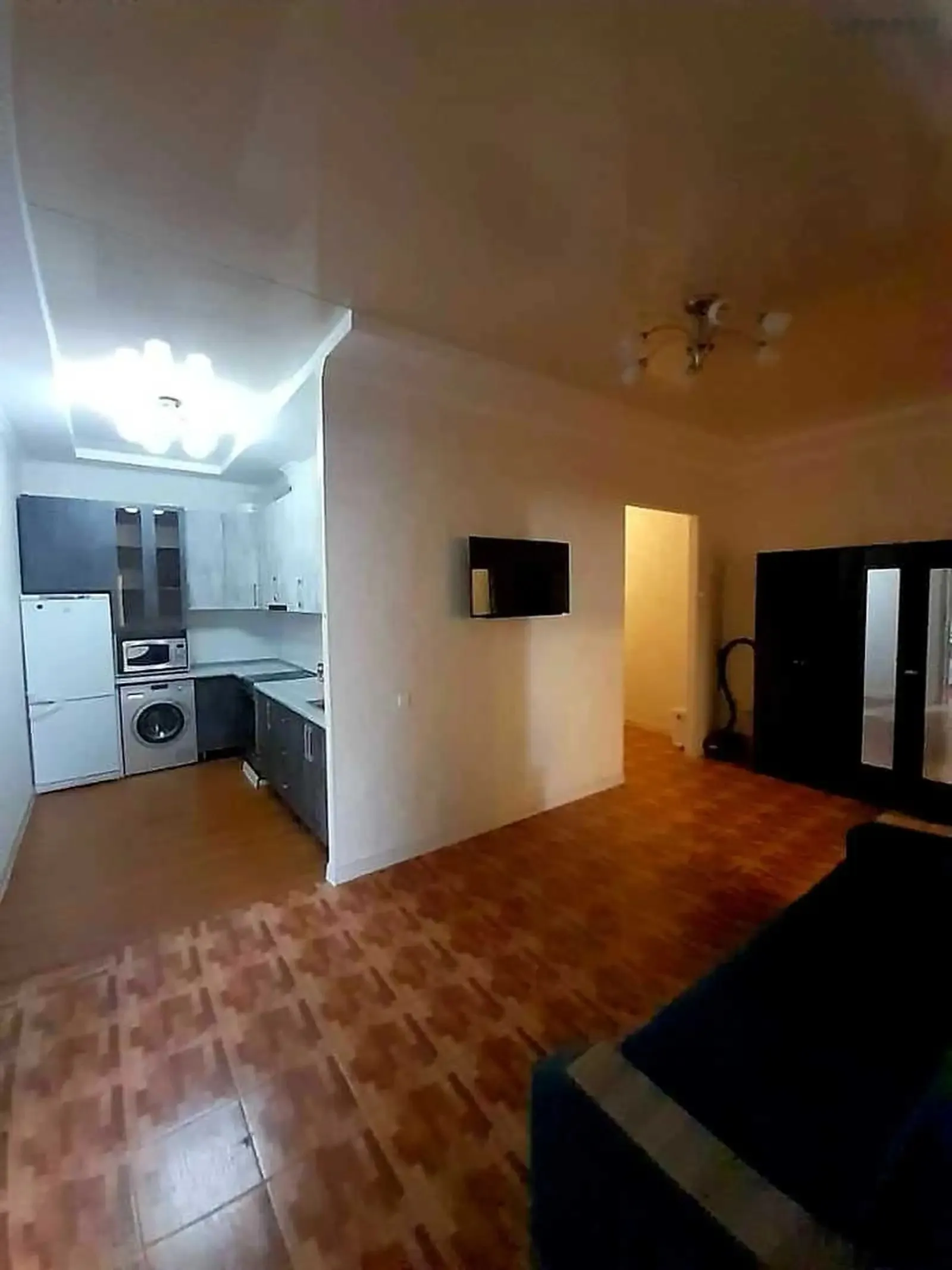 3-комн. квартира, 6 этаж, 95м², Сомони
