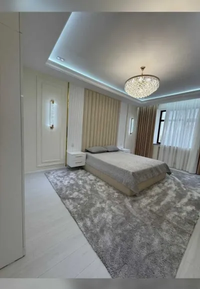 3-комн. квартира, 5 этаж, 95м², Дом печать