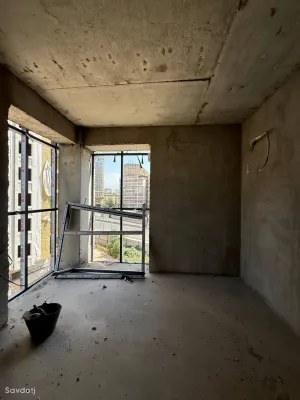 3-комн. квартира, 4 этаж, 75 м², сино