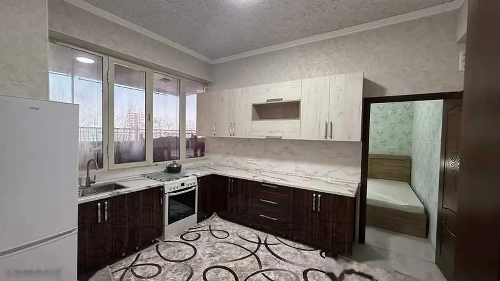3-комн. квартира, 9 этаж, 240м², караболо