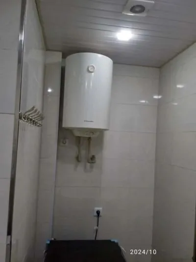 2-комн. квартира, 4 этаж, 70м², голубой экран