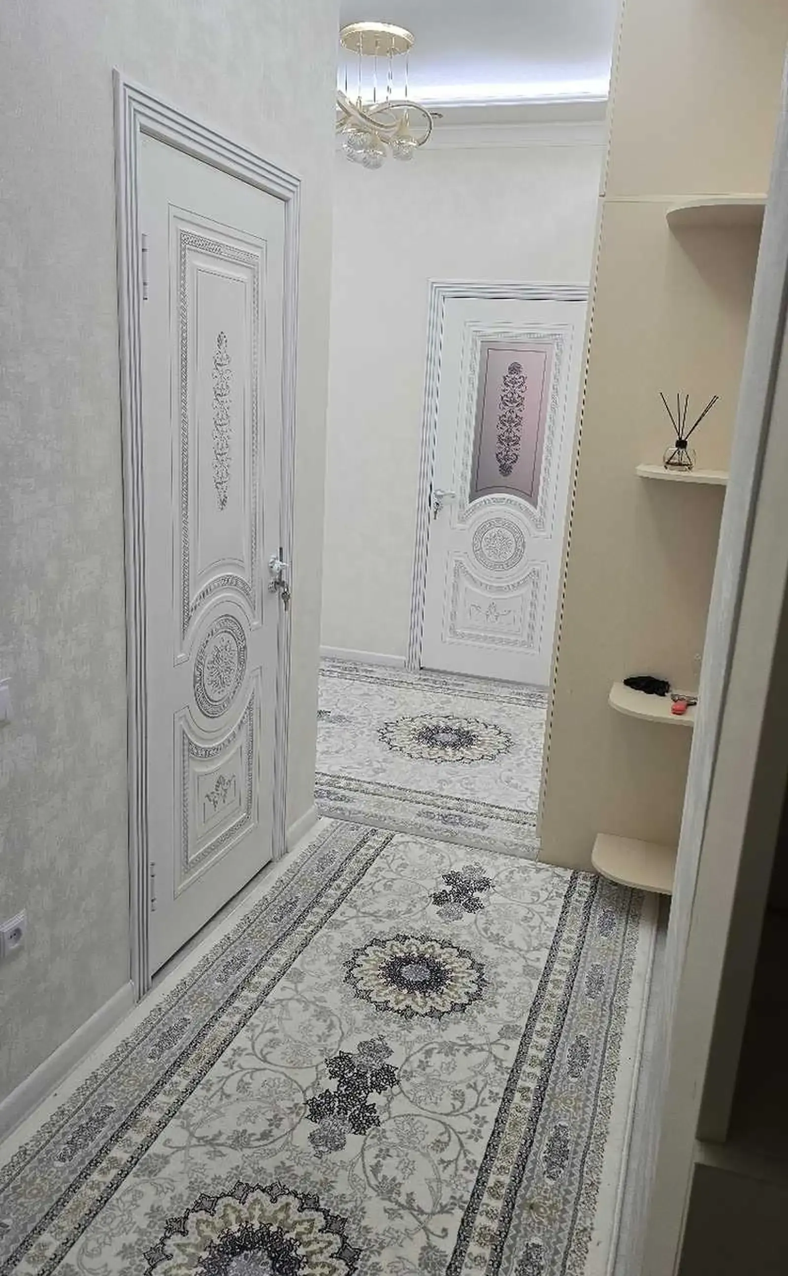2-комн. квартира, 5 этаж, 75м², Фирдавси