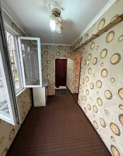 2-комн. квартира, 2 этаж, 56м², 103мкр