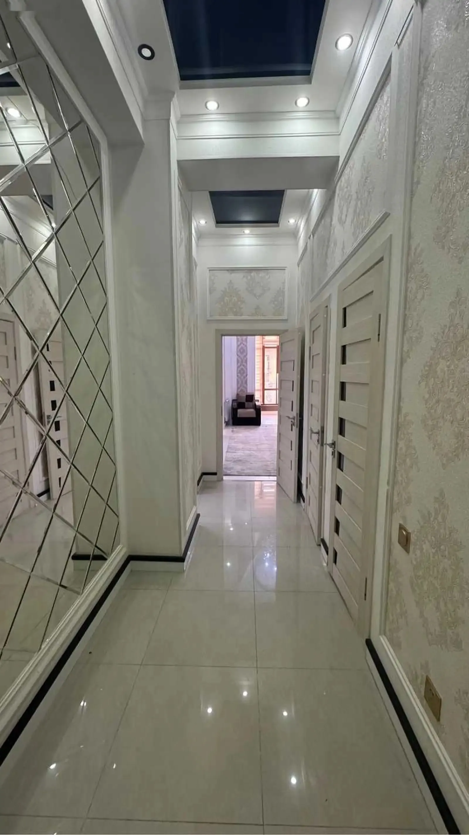 3-комн. квартира, 2 этаж, 67м², Шохмансур