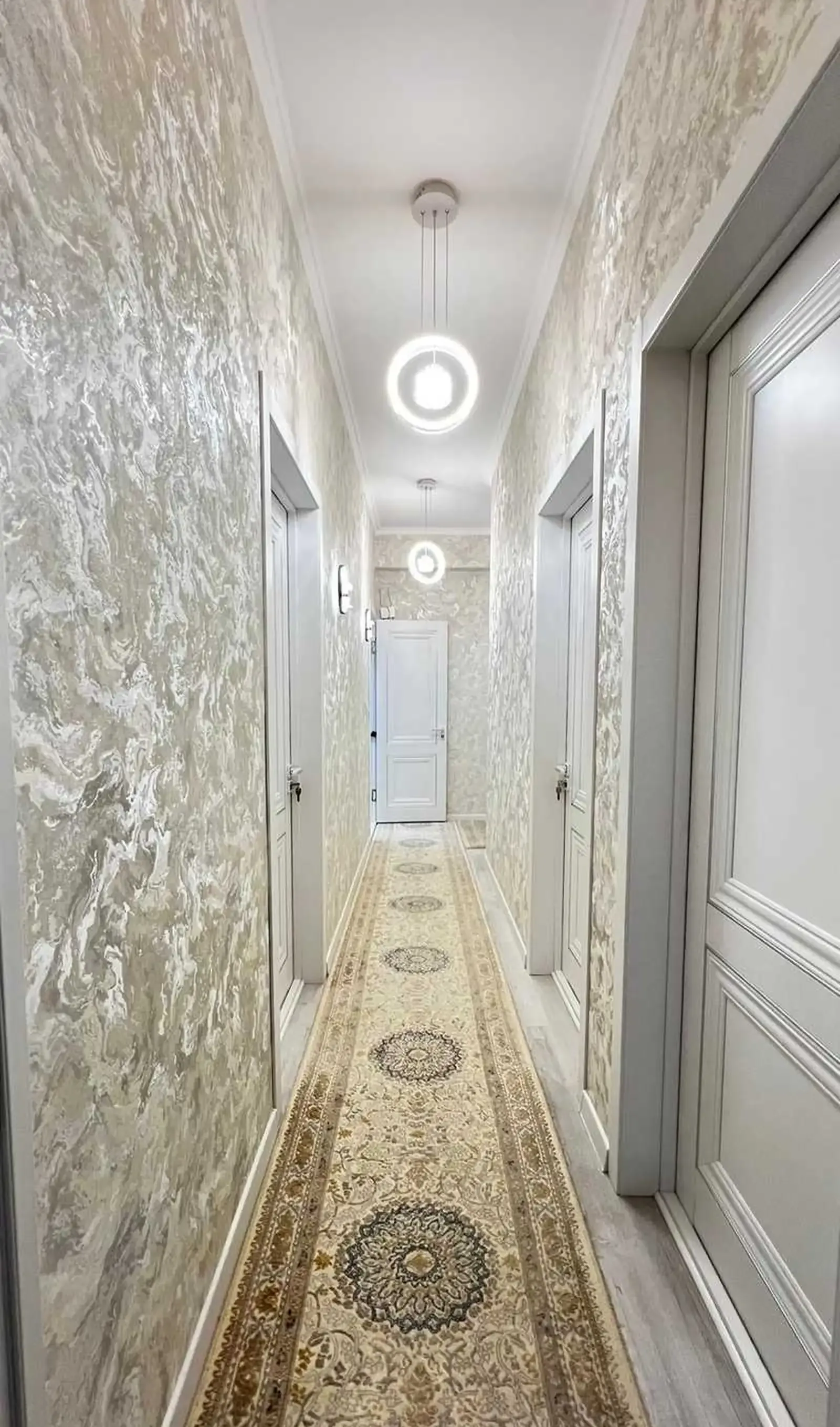 3-комн. квартира, 13 этаж, 70м²,Голубой экран