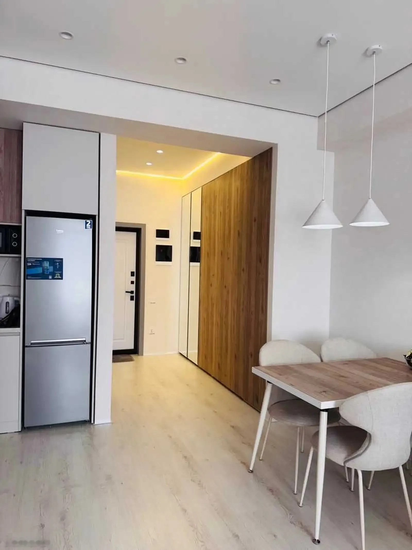 2-комн. квартира, 15 этаж, 55м², колцавои пивазавод