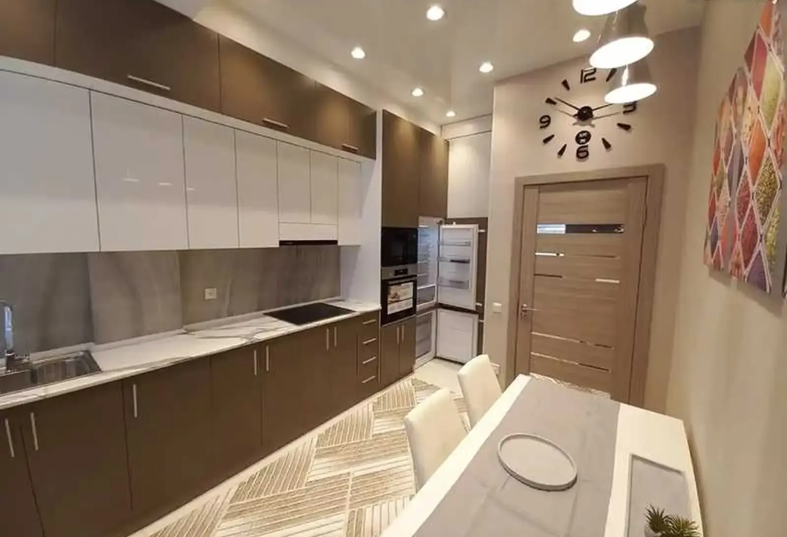 3-комн. квартира, 5 этаж, 95м², 91 мкр, Барки Точик