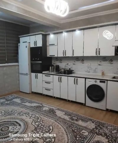 3-комн. квартира, 4 этаж, 85м², сино