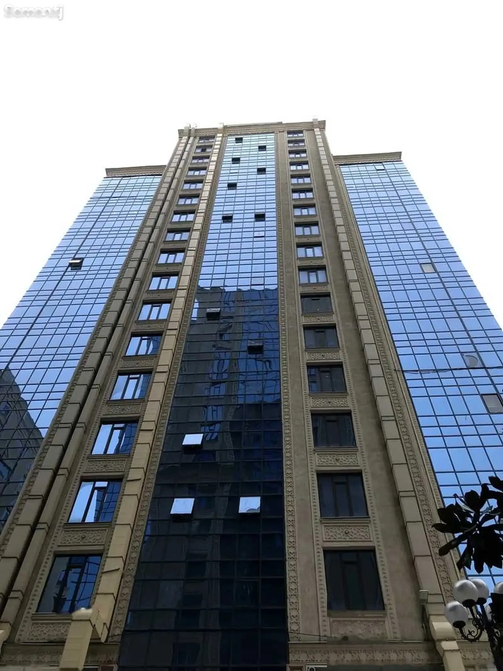 3-комн. квартира, 11 этаж, 116м², пайкари скорый