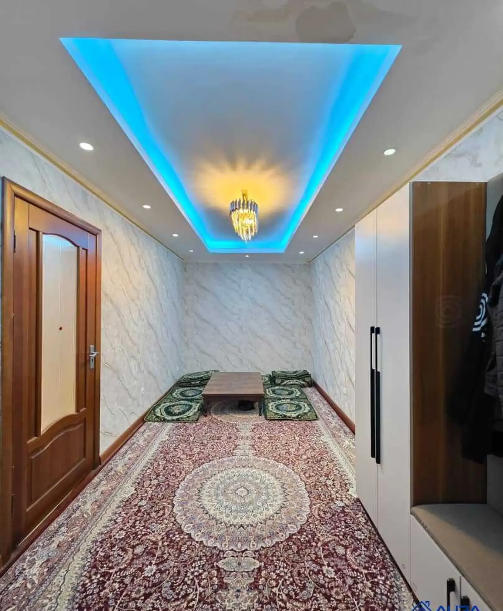 2-комн. квартира, Цокольный этаж, 60 м², Сино