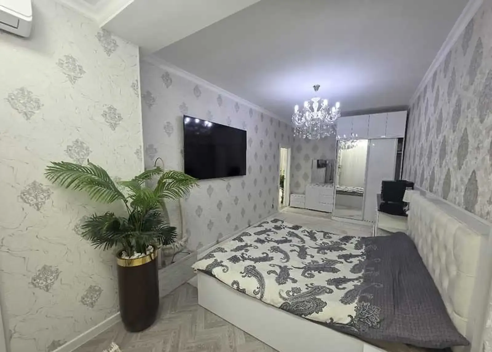 2-комн. квартира, 8 этаж, 85м², Сино тарафи ресторани Райхона