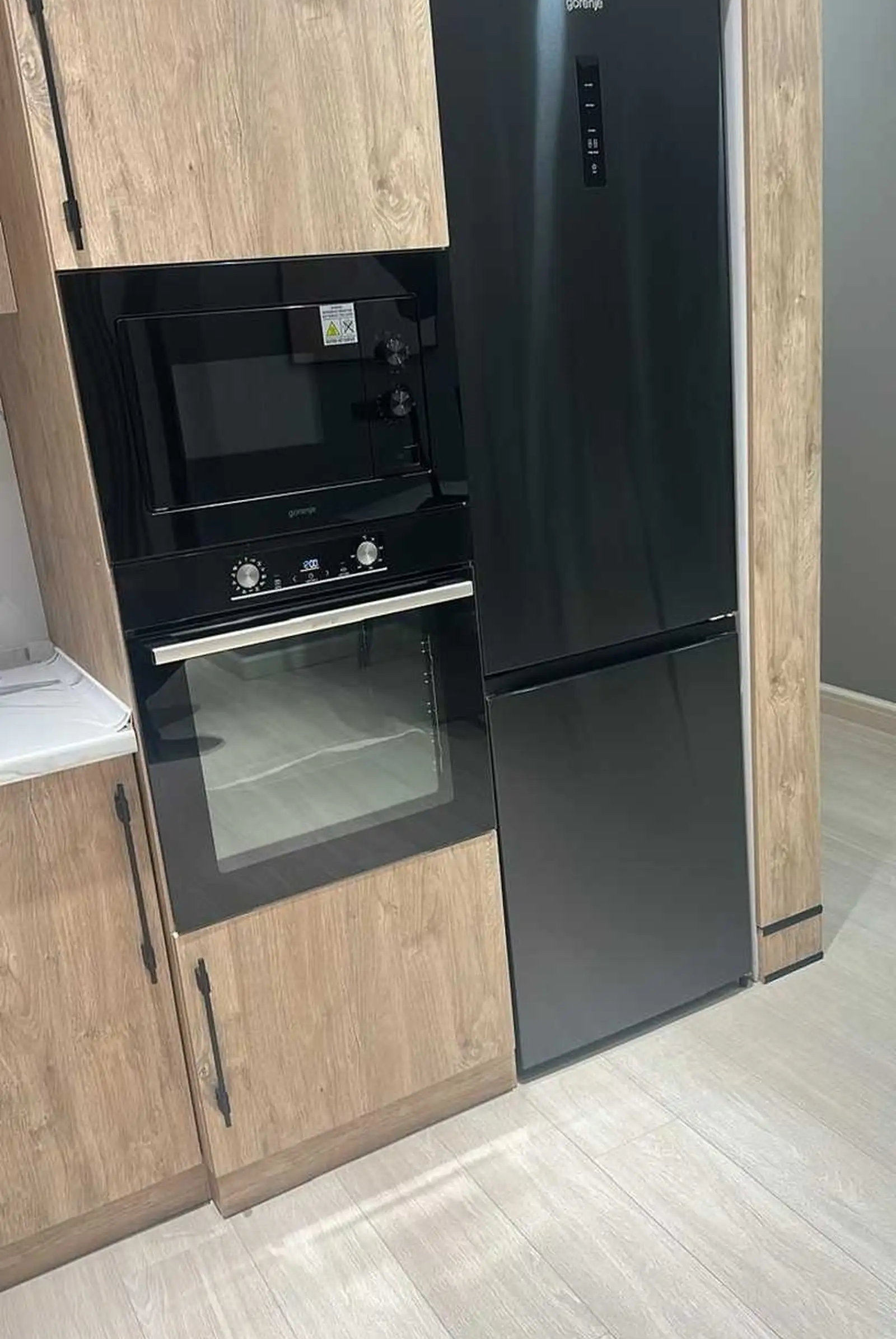 2-комн. квартира, 11 этаж, 65м², Шохмансур Дом Бустон сити Наздикии Скорий больница ру баруи Гуля Голд