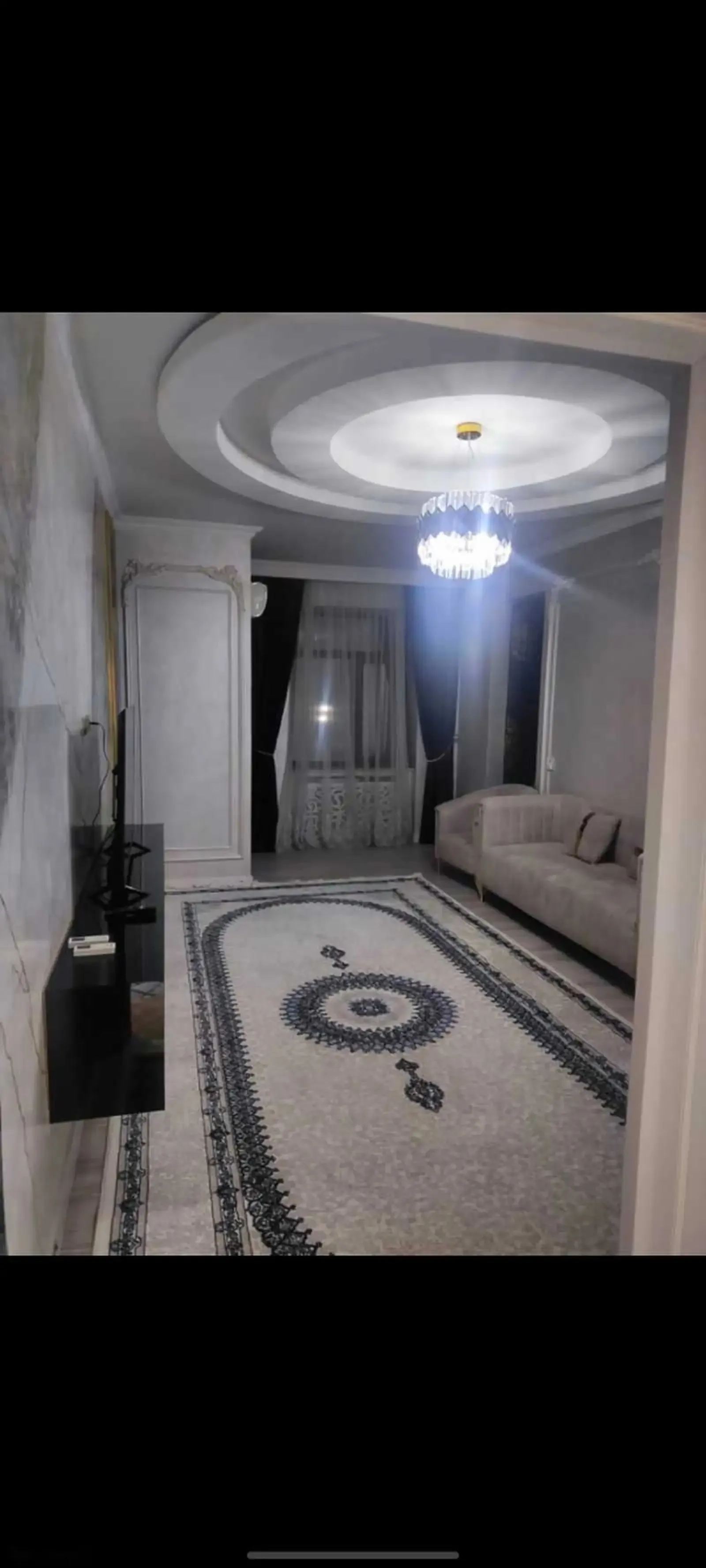 2-комн. квартира, 3 этаж, 65м², Голубой экран