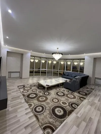 2-комн. квартира, 15 этаж, 110м², Шохмансур