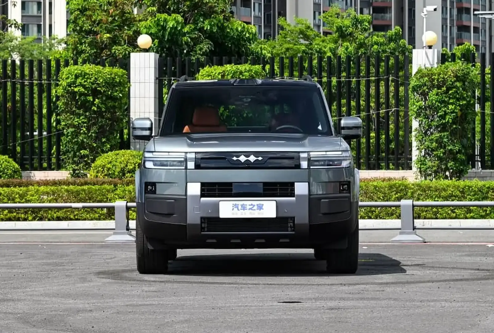 BYD Leopard 5,