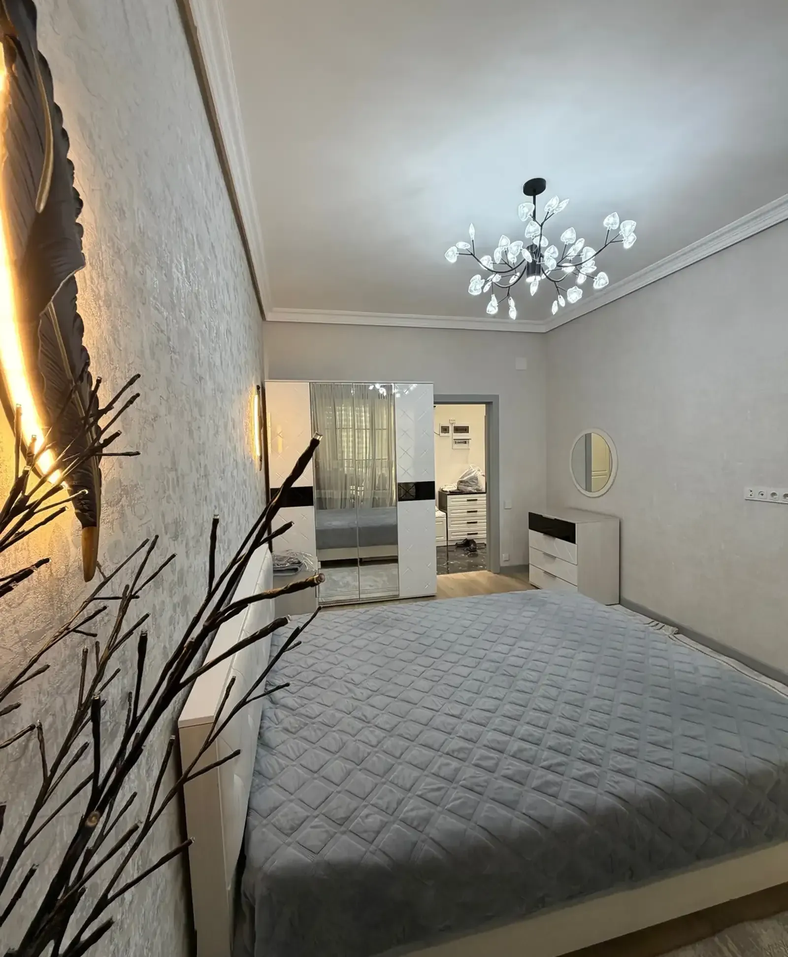 2-комн. квартира, 11 этаж, 75м², Овир/Султанбей/И Сомони